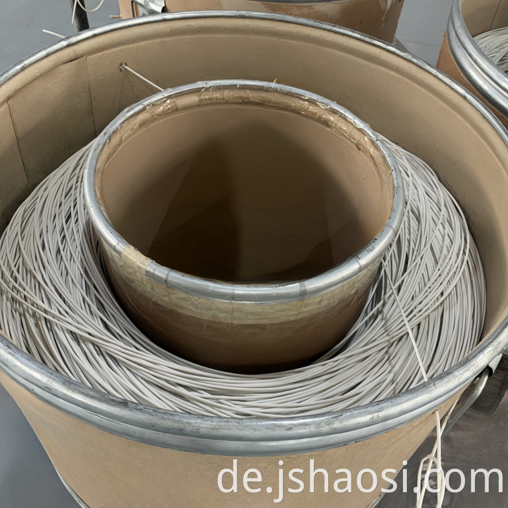 Silicone-braided wire white